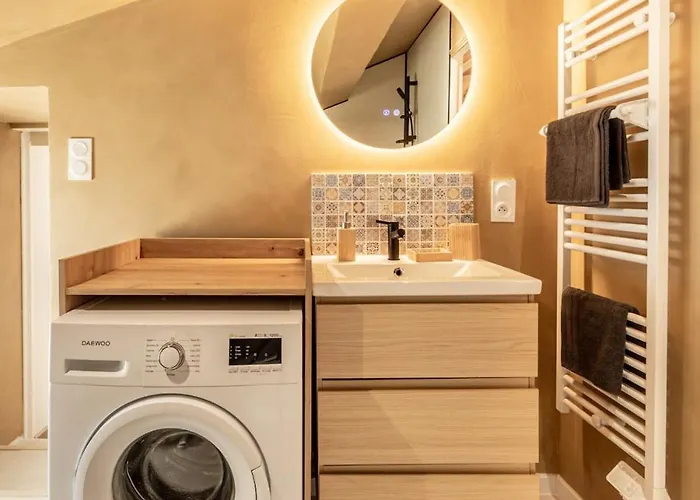 Le Havre De Pierres, Puy Du Fou * Mauleon